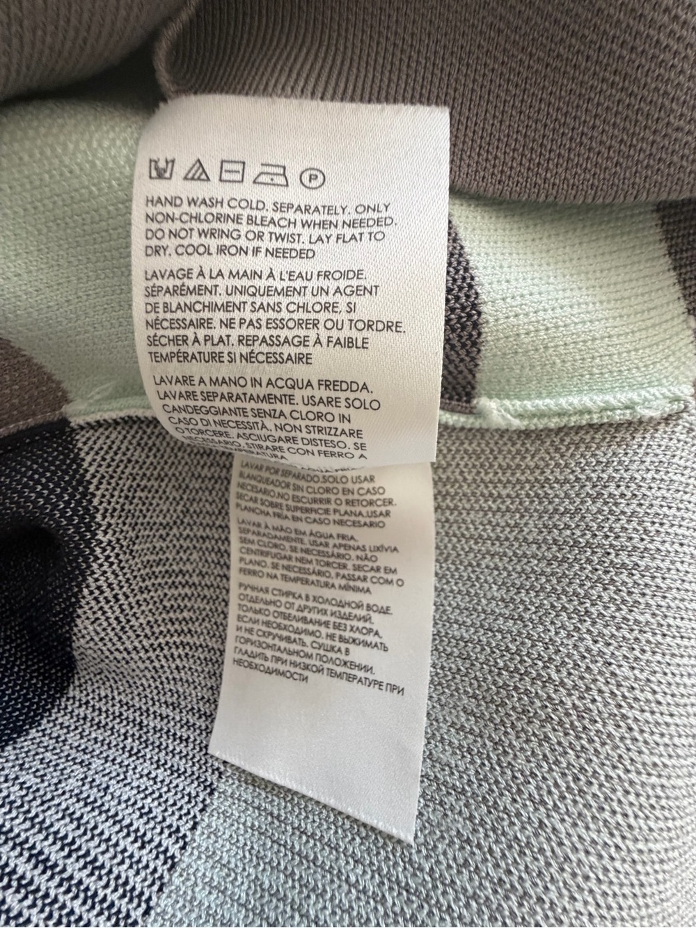 $220 NWOT XS/S Club Monaco Pastel Colorblock Cropped Knit Sweater - Picture 6 of 8